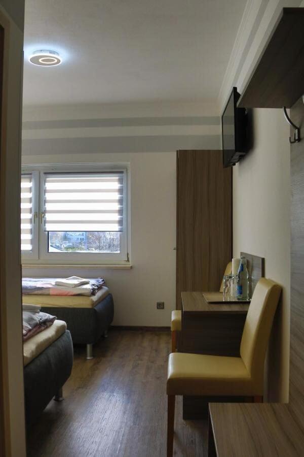 Pension Florion Бернбург Экстерьер фото